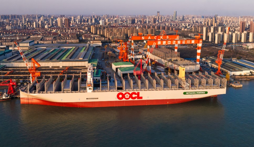 8 May -OOCL Ship
