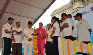 21 June-Yoga-MumbaiPort