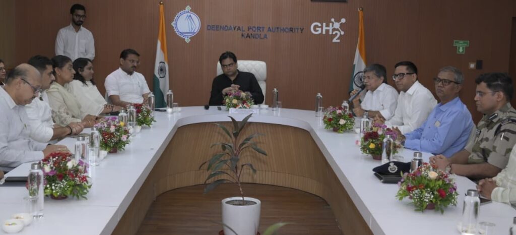 18 July Deendayal-Minister